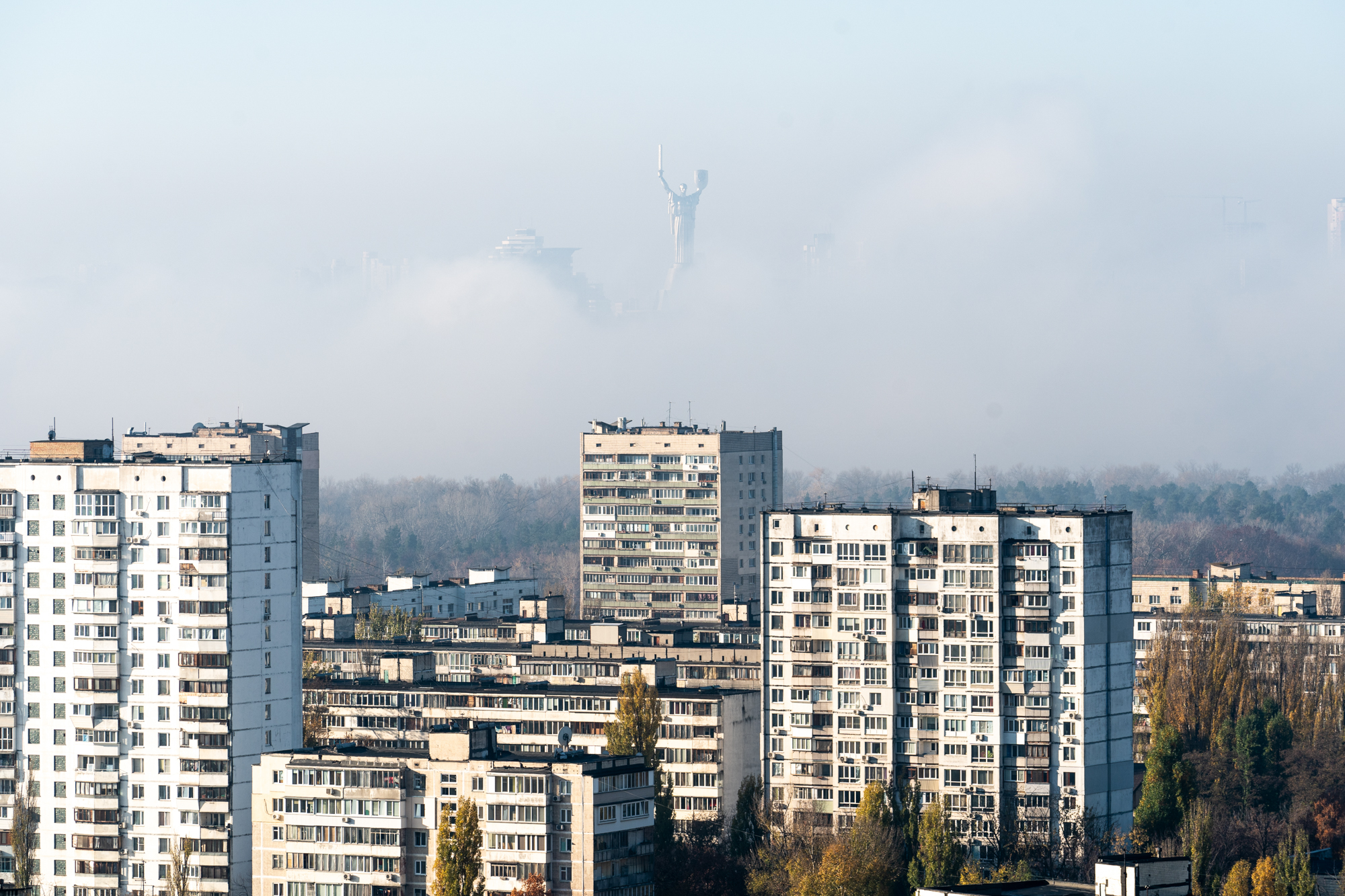 Батьківщина-Мати у серії фото