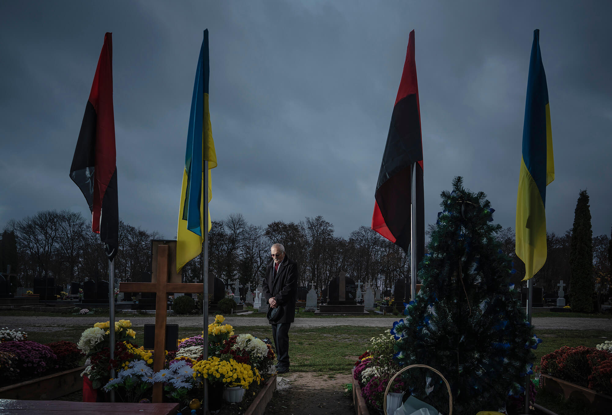 Батькові прапори